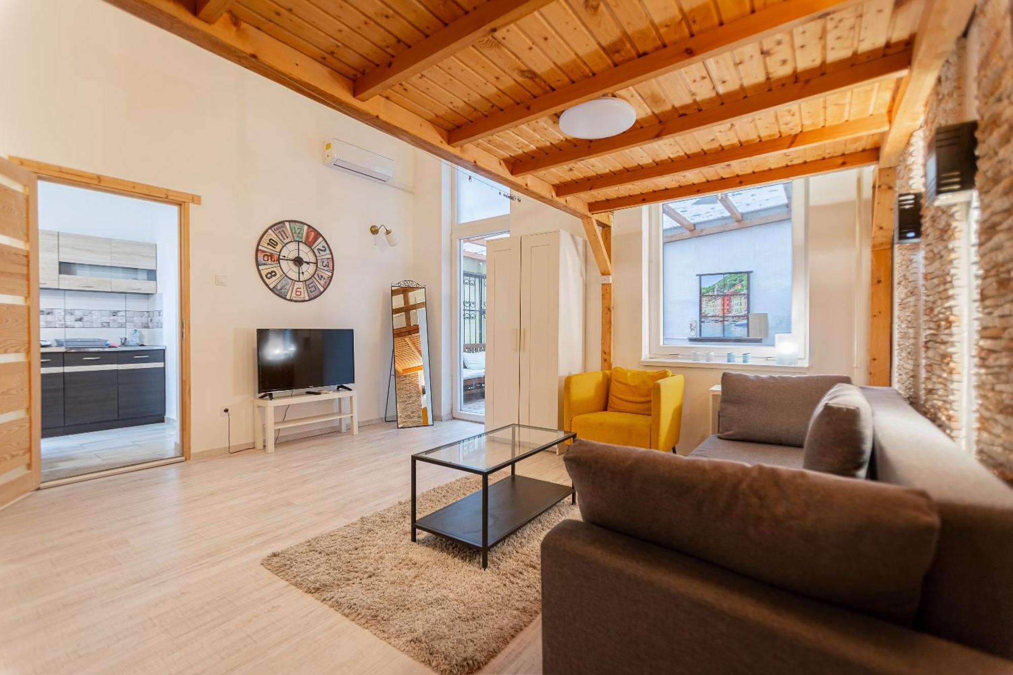 Cosy Flat With Balcony Apartment Budapest Exterior photo