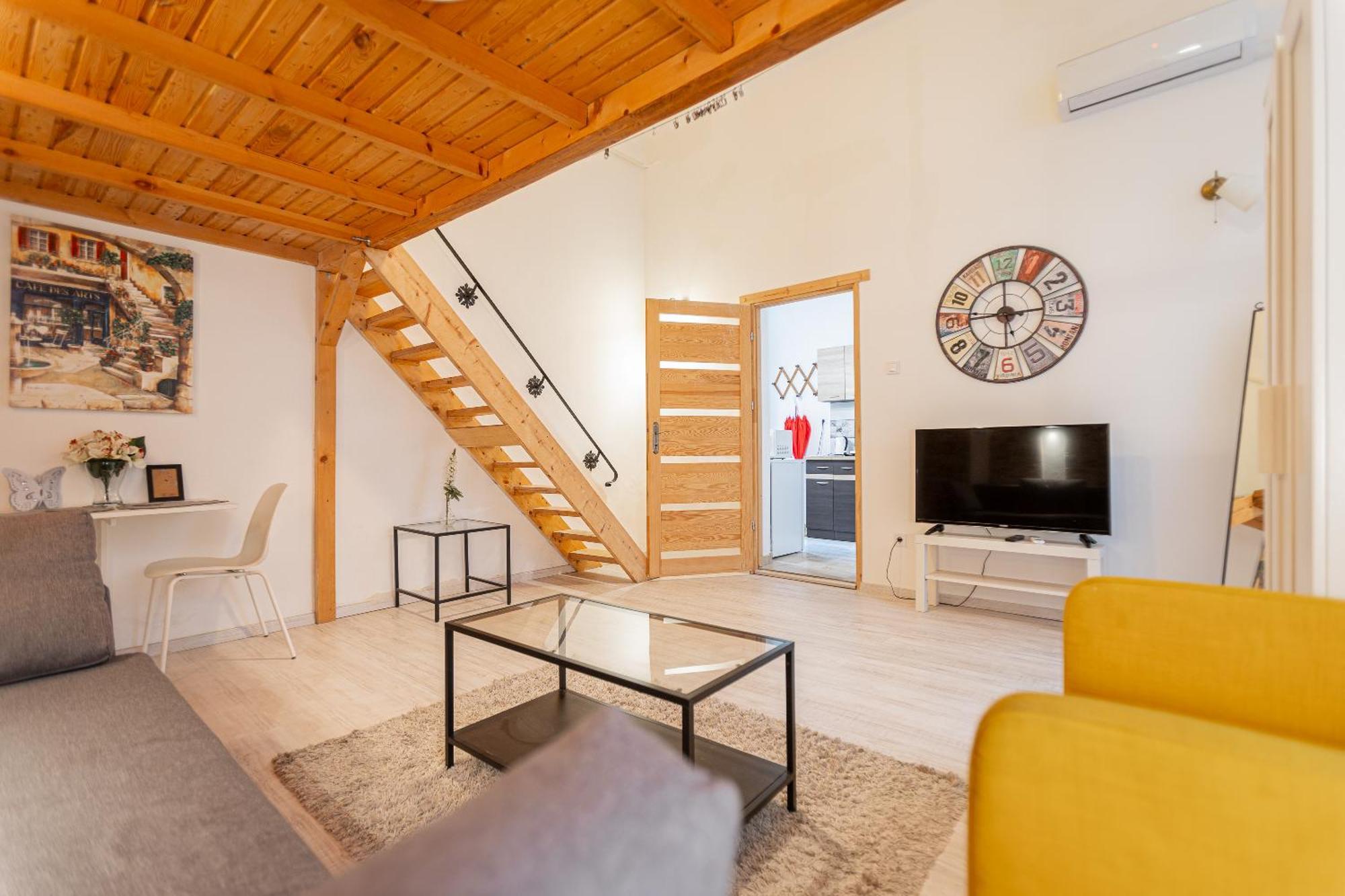 Cosy Flat With Balcony Apartment Budapest Exterior photo