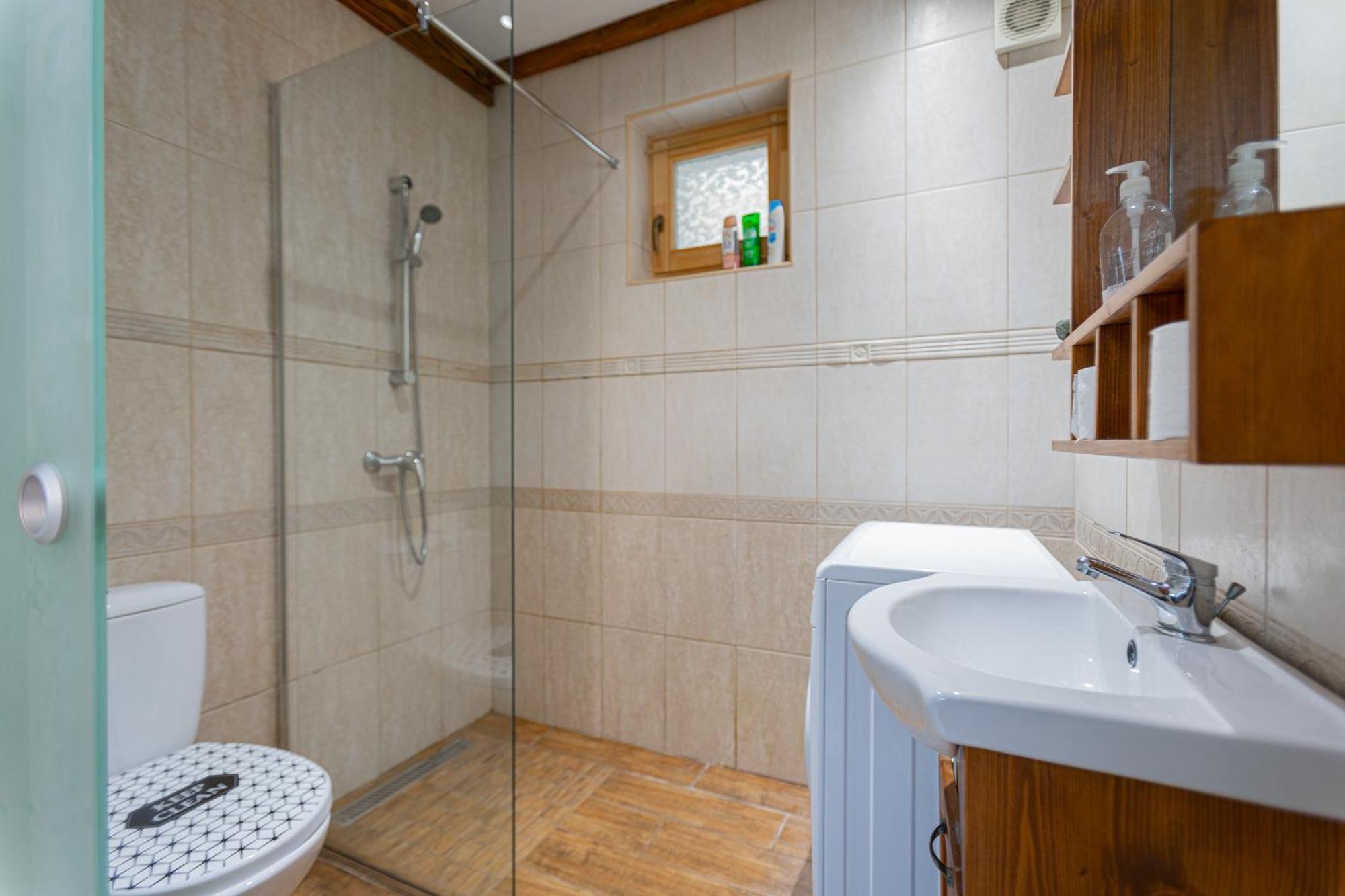 Cosy Flat With Balcony Apartment Budapest Exterior photo